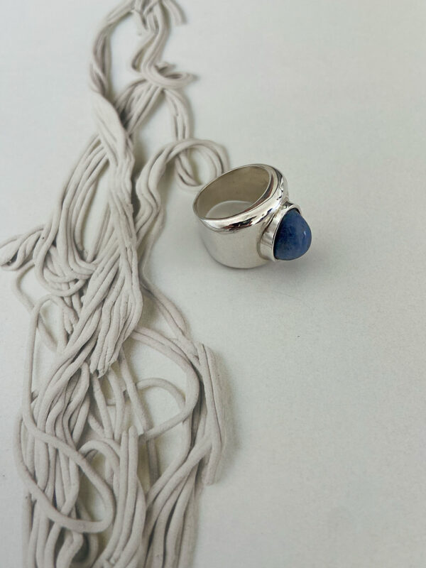 ANEL ROCCA QUARTZO AZUL